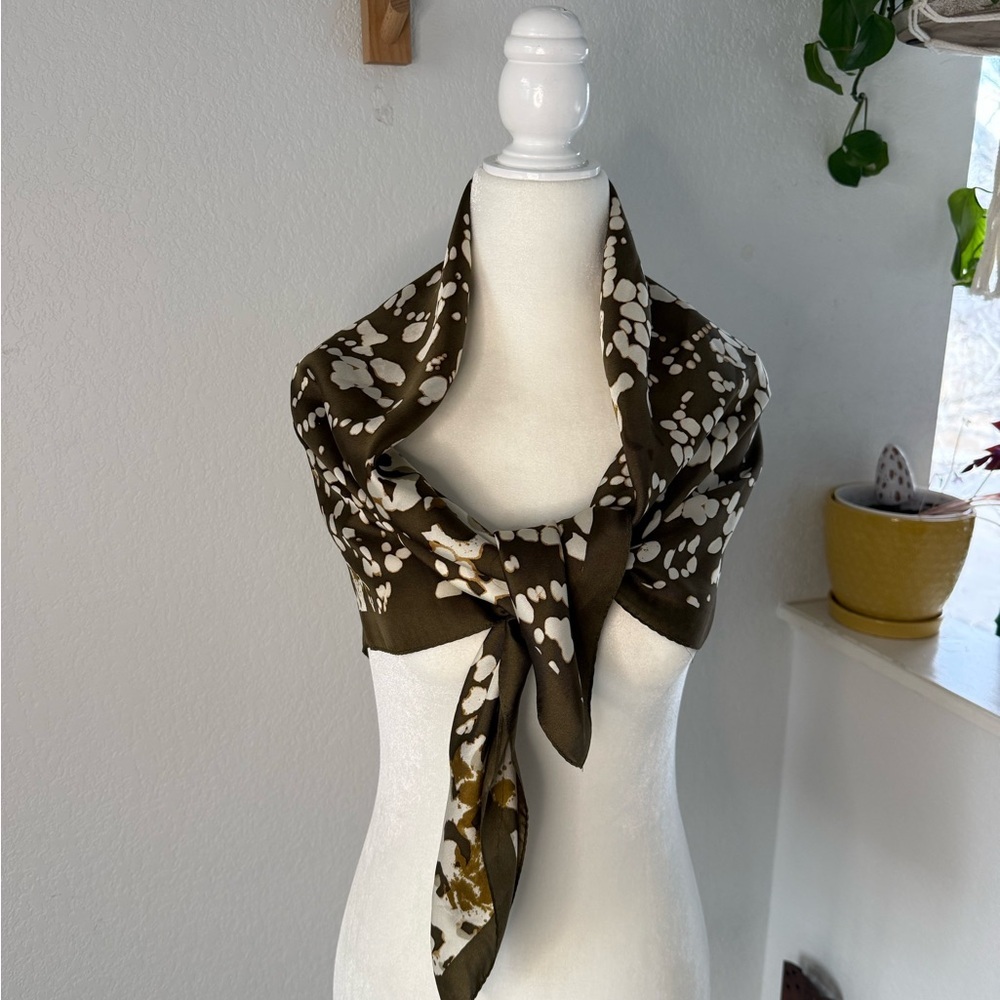 Vintage Adrienne Vitrine 100 Silk Scarf Vintage Adrienne Vitrine 100 Silk Scarf